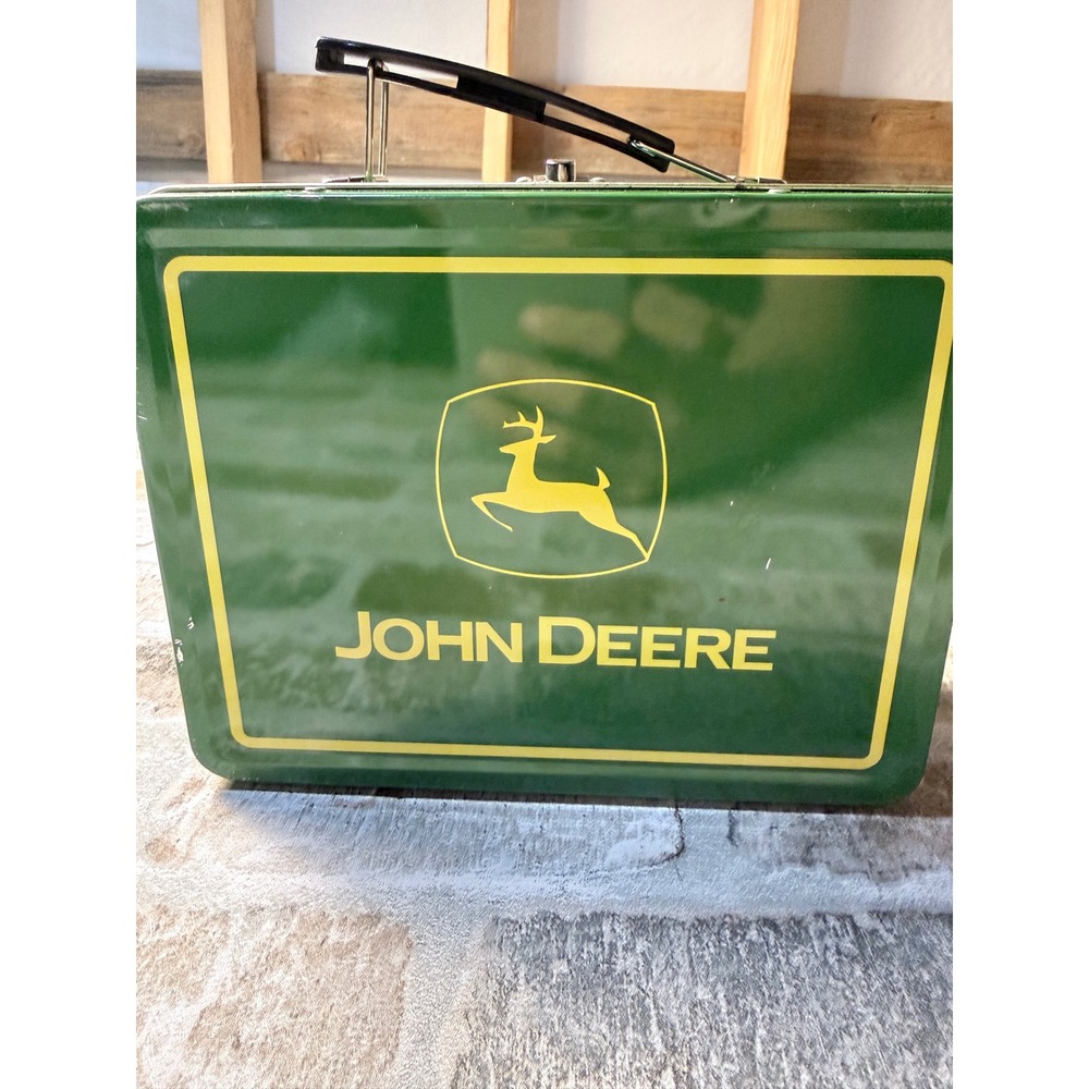 John Deere Vintage Style Metal Lunch Box Green Tractor Farm Scene Collectible - Picture 2 of 5